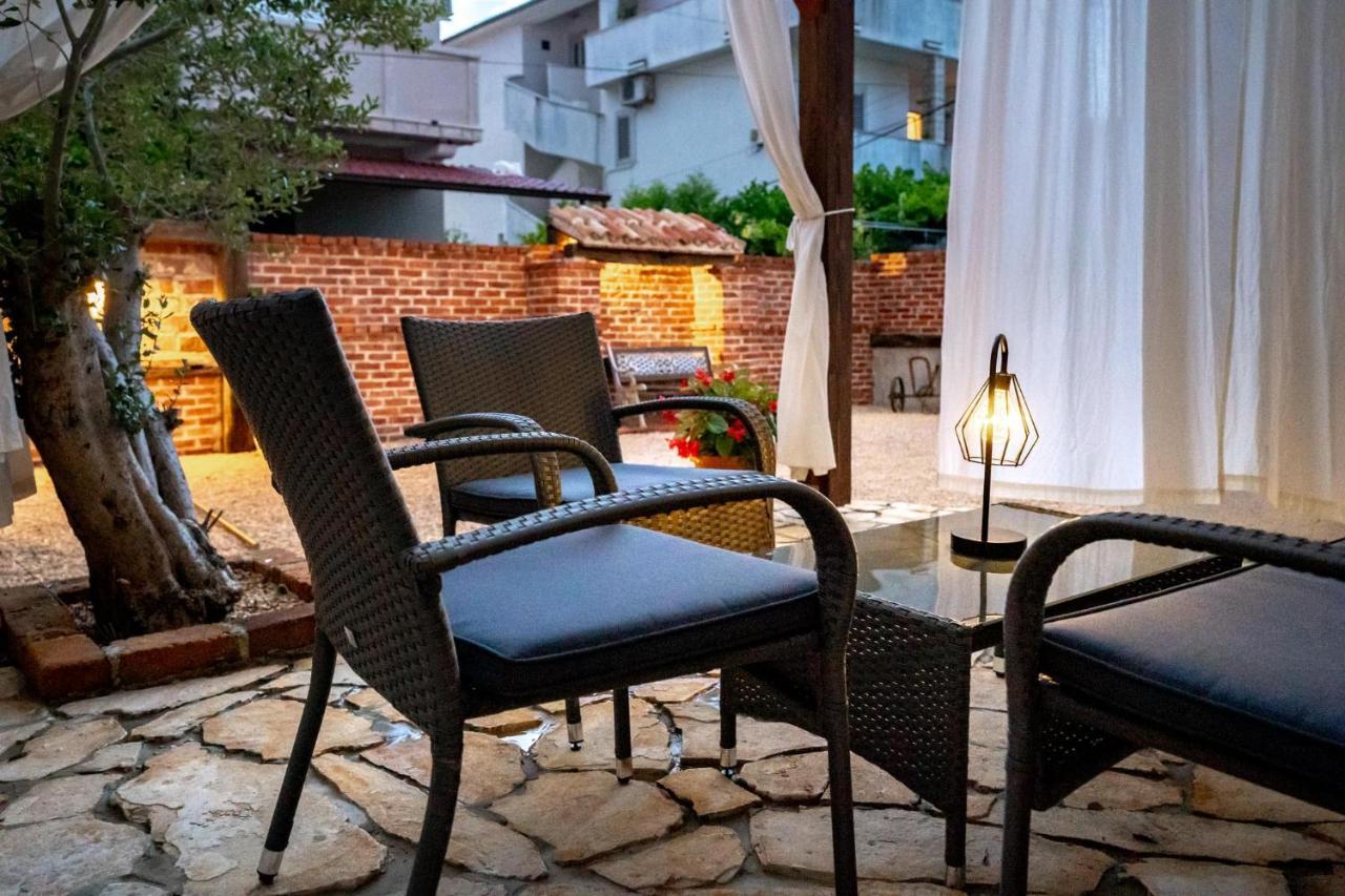 Grguric Apartments Palit エクステリア 写真