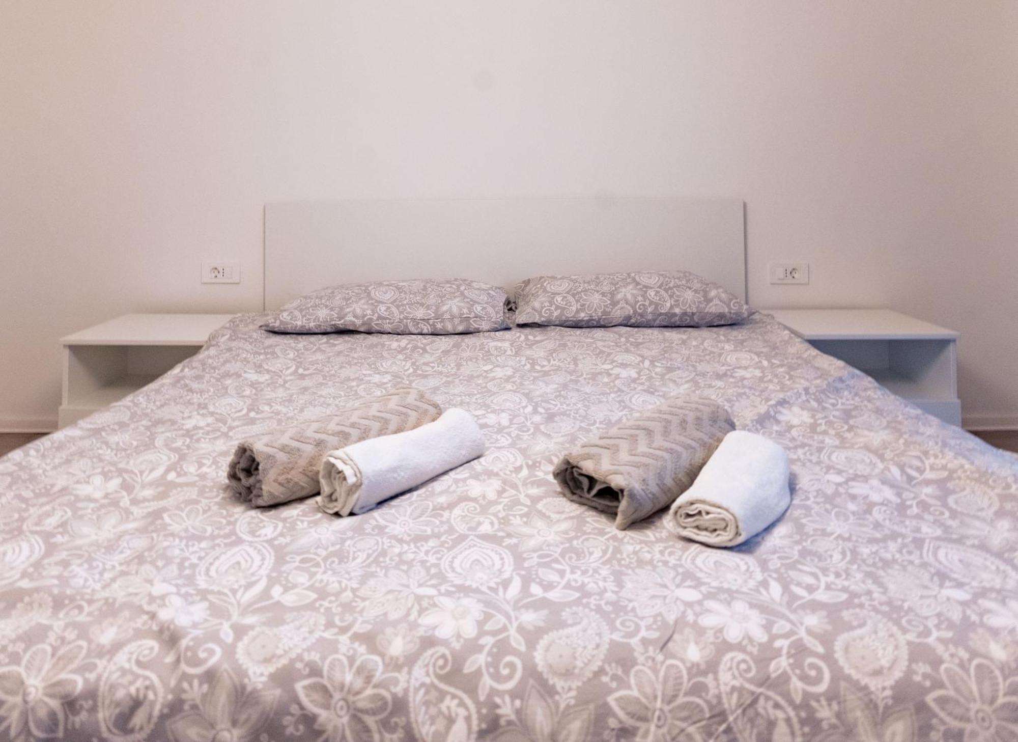 Grguric Apartments Palit エクステリア 写真